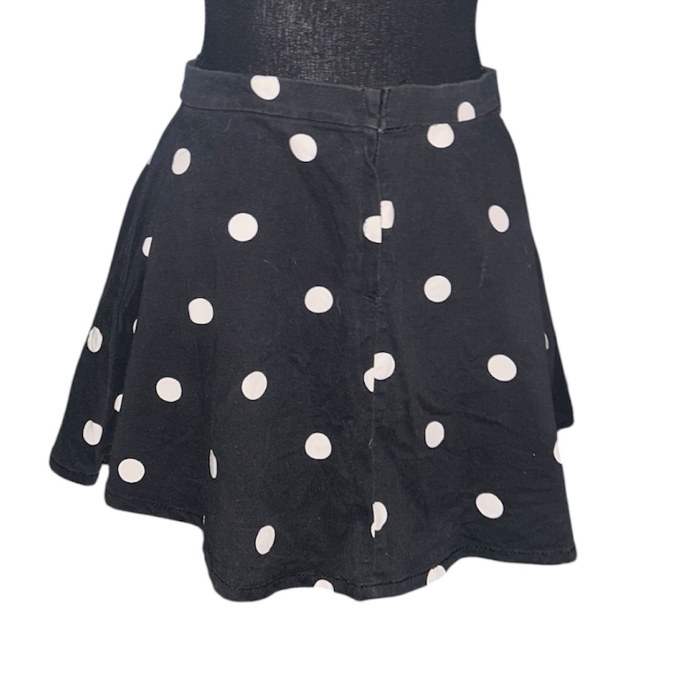 Polka-Dot Skater Skirt — Black & White 🖤🤍 - Picture 4 of 7
